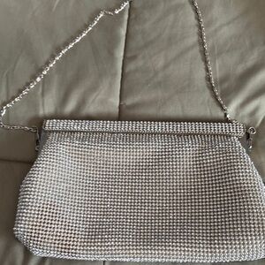 Chic Silver Rhinestone Clutch